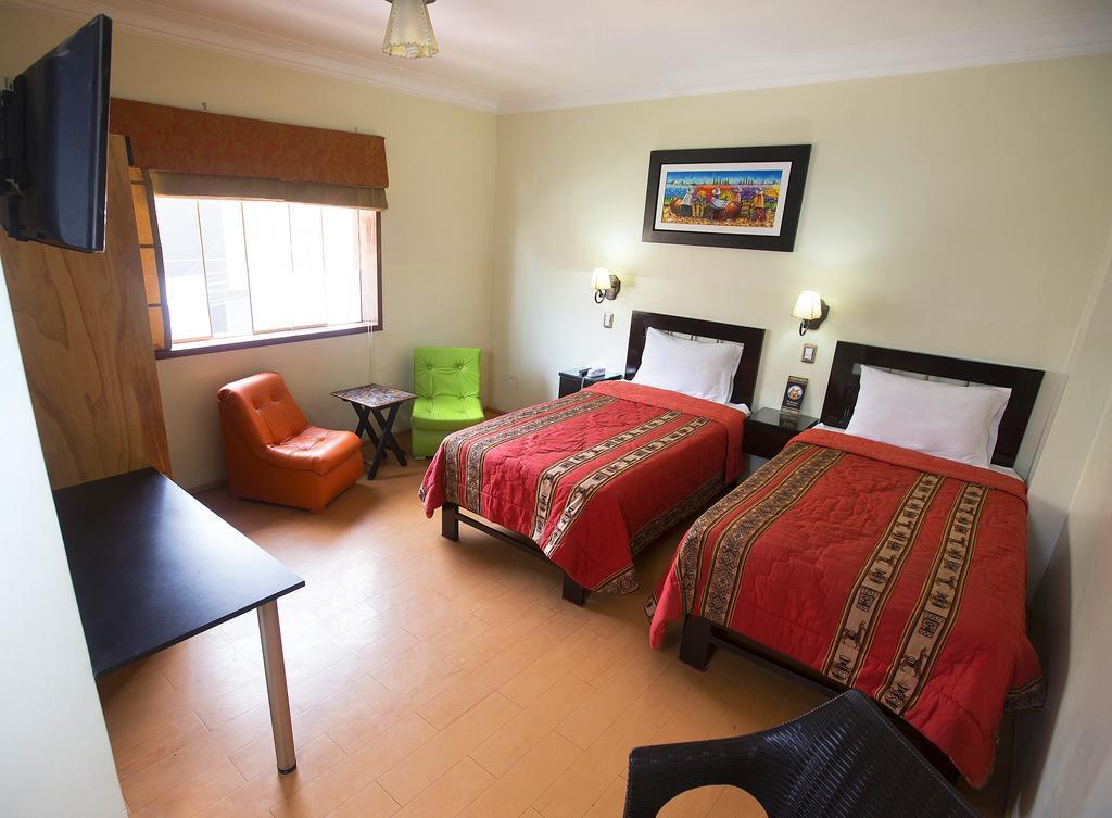 Hotel Tinkus Inn Lima Habitación foto
